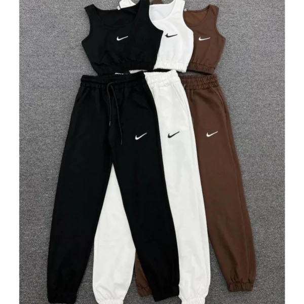 Zayra Women's Short Top & Trouser.